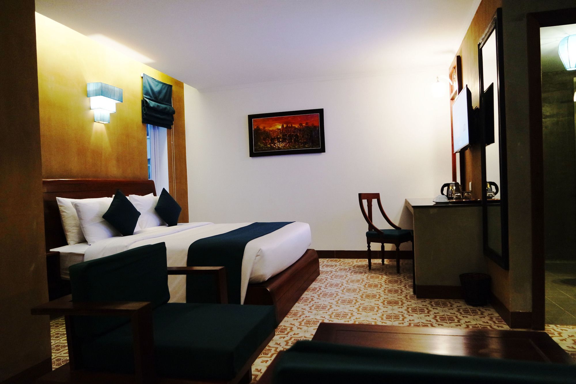 V Hotel Phnom Penh Zewnętrze zdjęcie